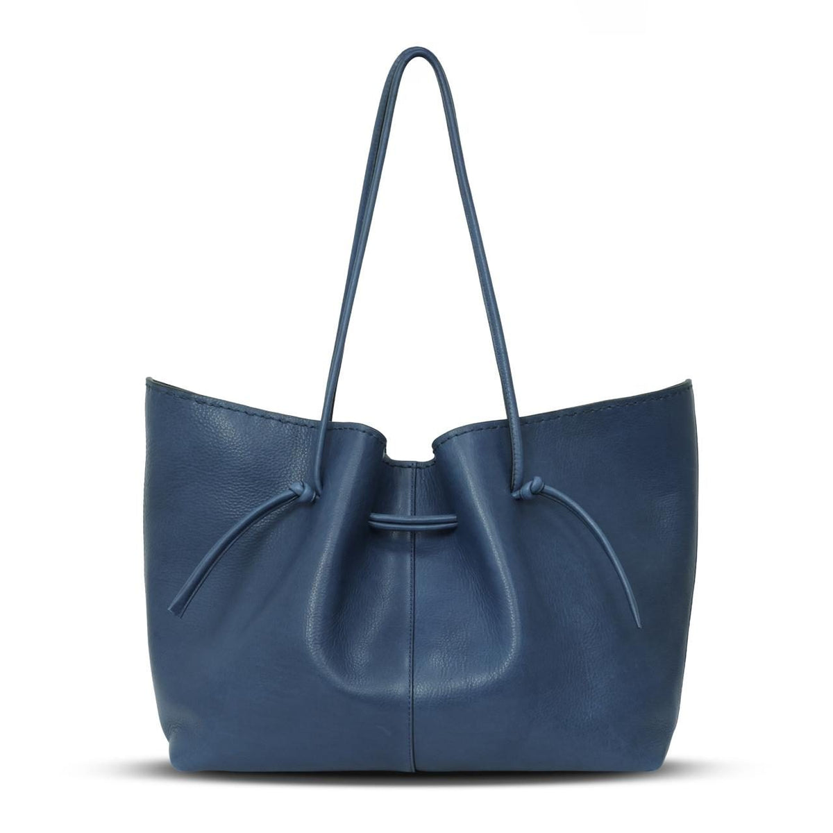 Boat Bag Medium in French Navy leather — front view