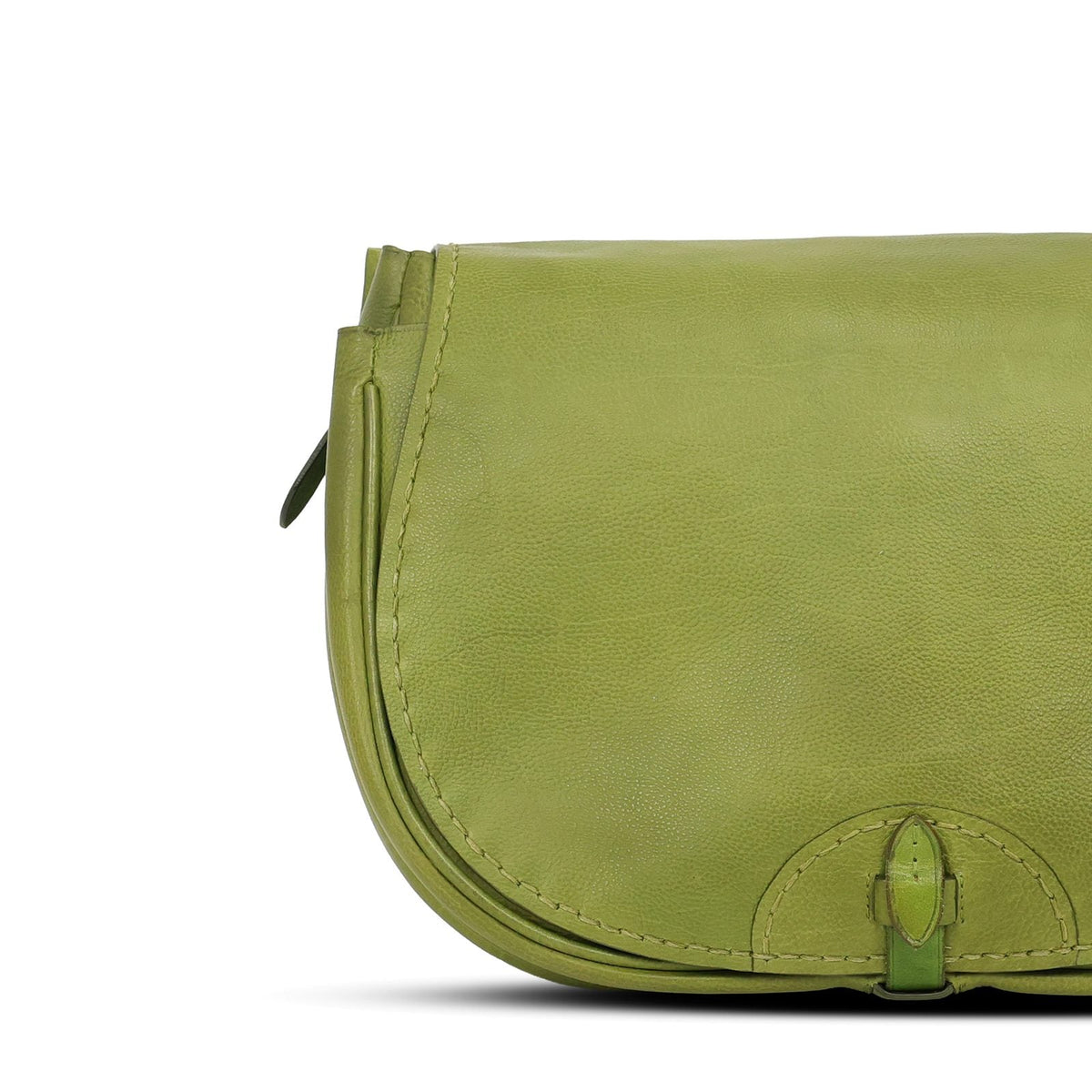 City Bag Medium in Olive leather — leather grain and closure detail