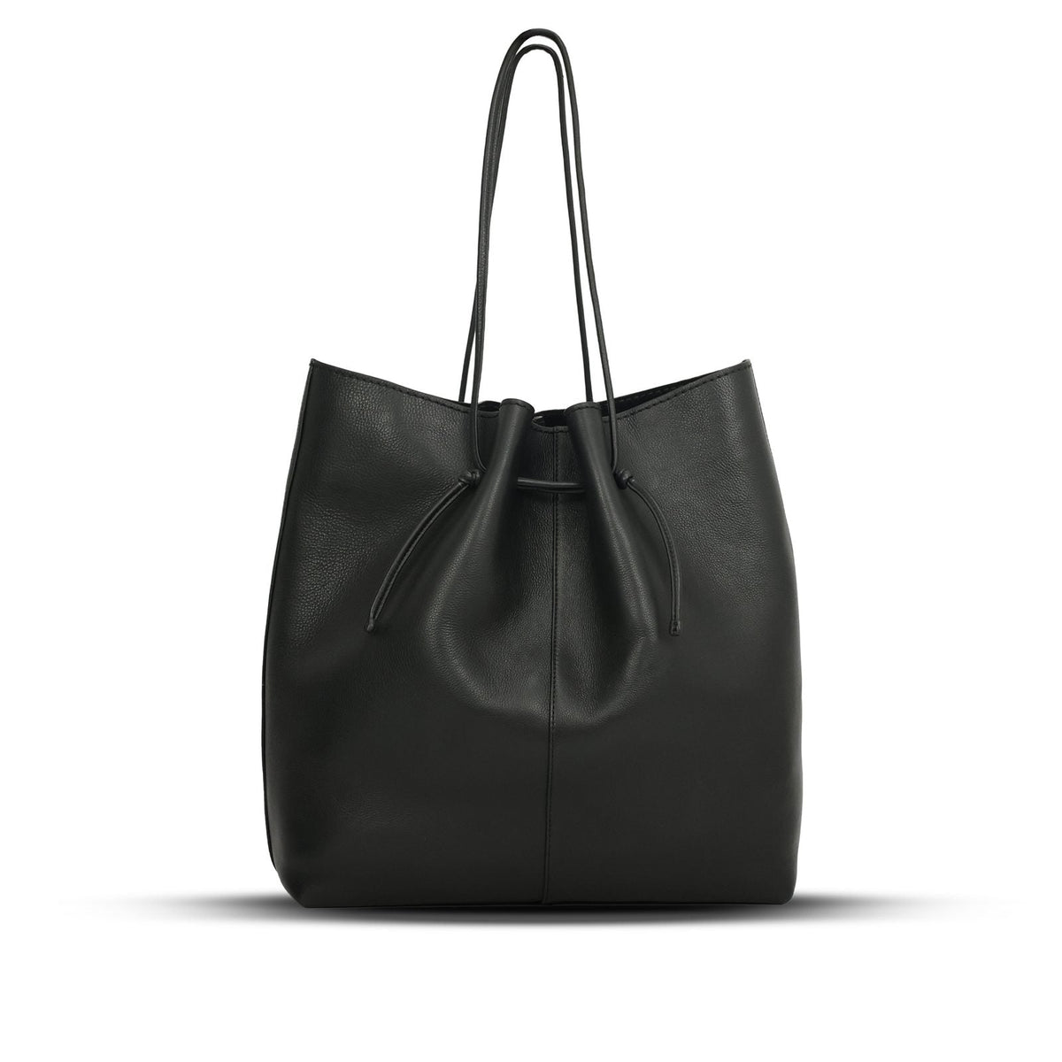 Boat NS in Black leather — front view